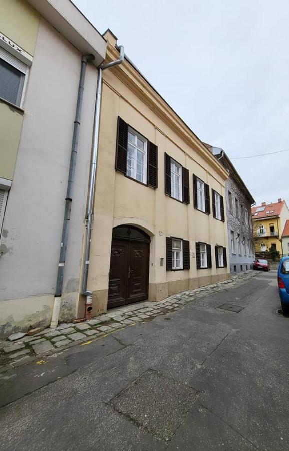 Downtown Romantic Székesfehérvár Exteriör bild